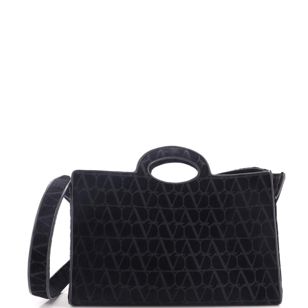Valentino Garavani Le Troisieme Tote #335402V98B